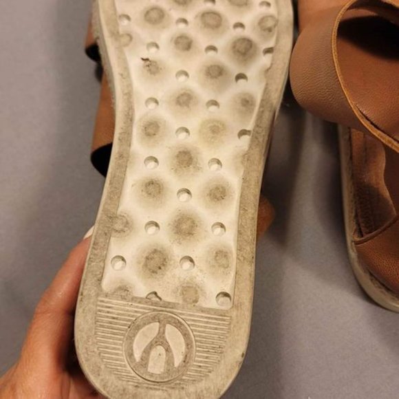 Wishbone Leather sandals - Picture 4 of 6